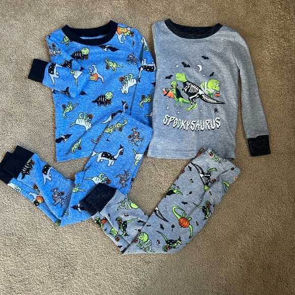 Other - Kids Dinosaur Pajama Set - Blue and Gray